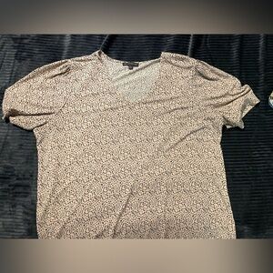 Spotted Short Sleeve Blouse